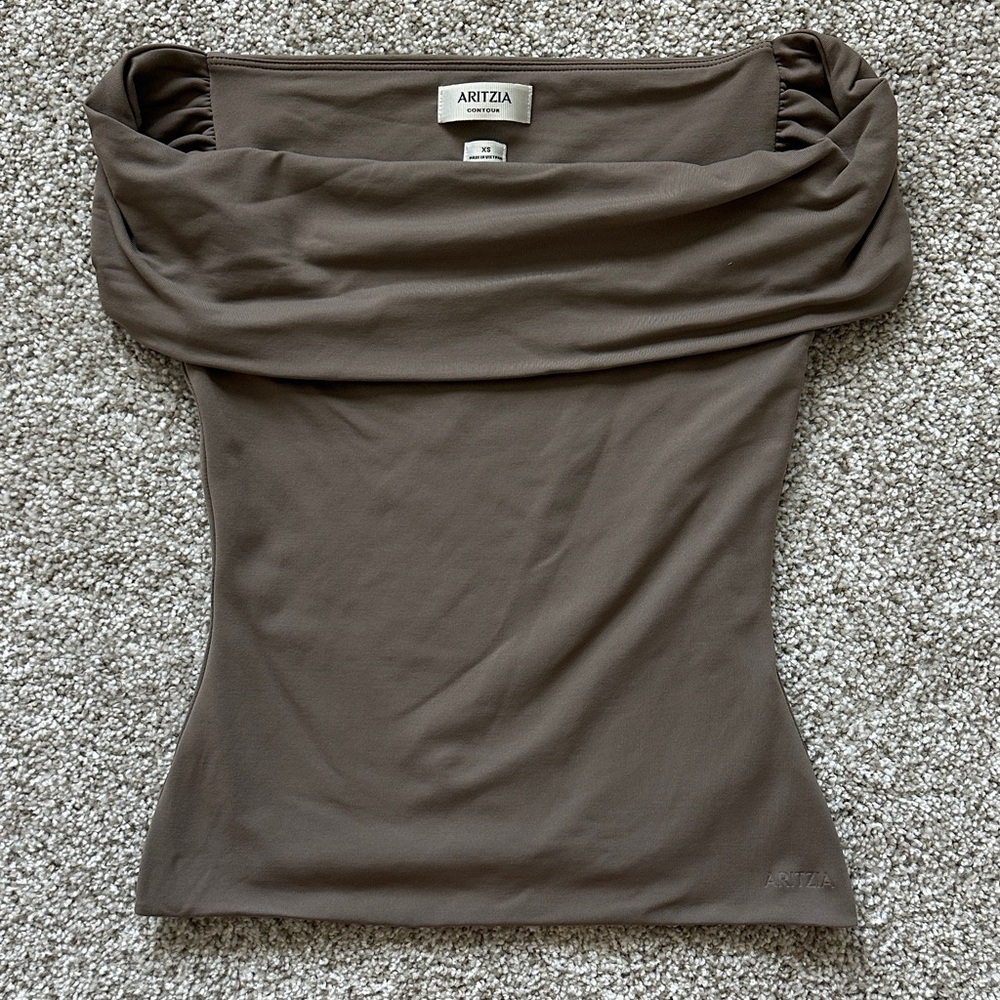 ARITZIA Brown Off-Shoulder Women's Top